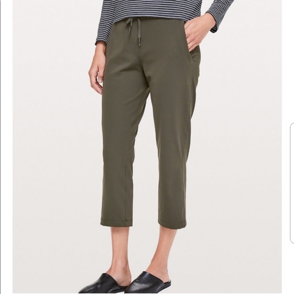 LULULEMON | On the Fly Crop Pants - Picture 6 of 6
